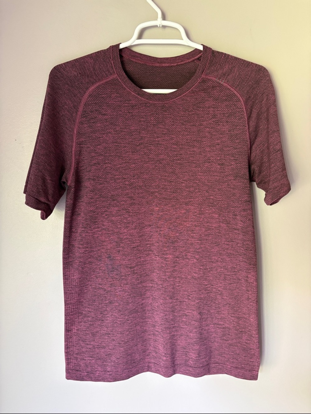 LULULEMON Men’s Metal Vent Tech Surge Short Sleeve T-Shirt